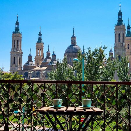 Front Views To El Pilar Comotucasa Zaragoza Buitenkant foto